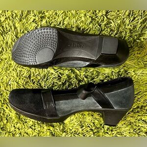 NAOT short heels shoes size 41